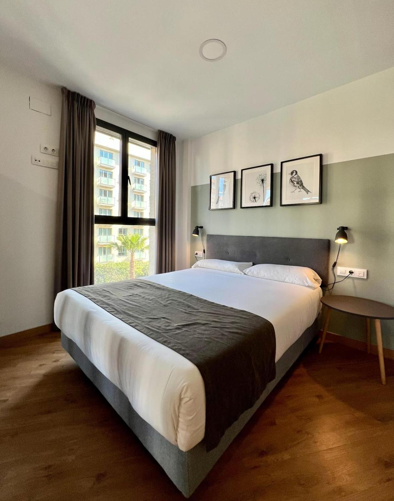 Apartamentos De Pradas Валенсия Экстерьер фото