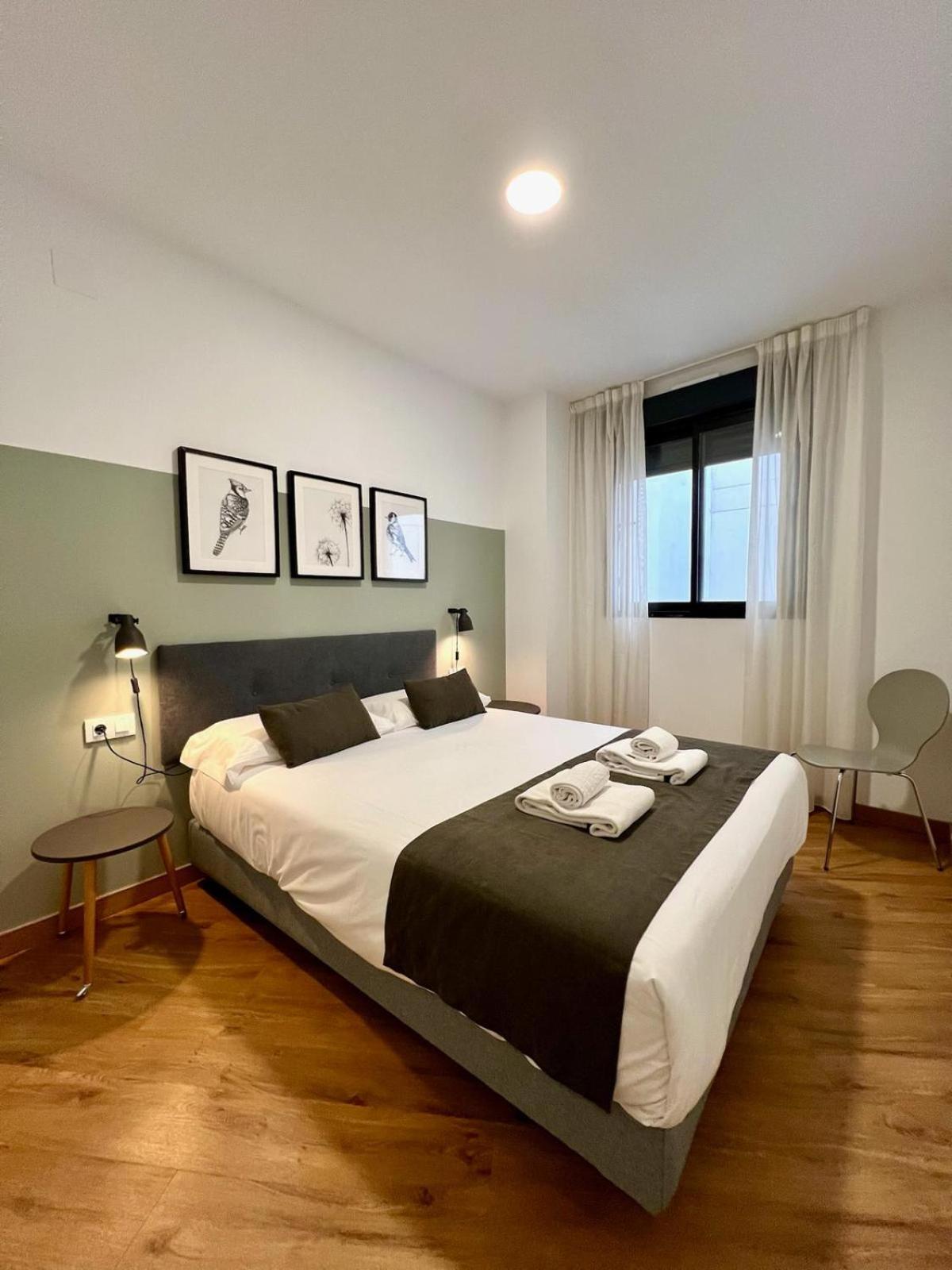 Apartamentos De Pradas Валенсия Экстерьер фото
