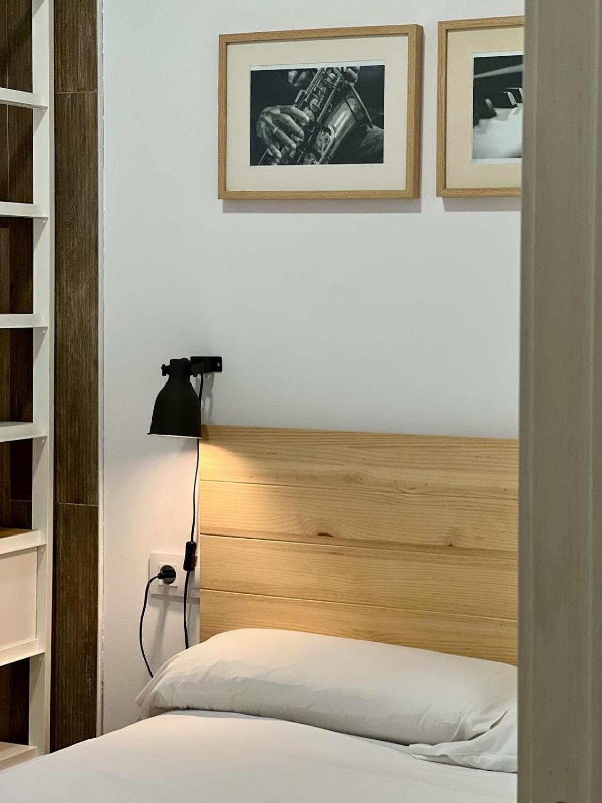 Apartamentos De Pradas Валенсия Экстерьер фото